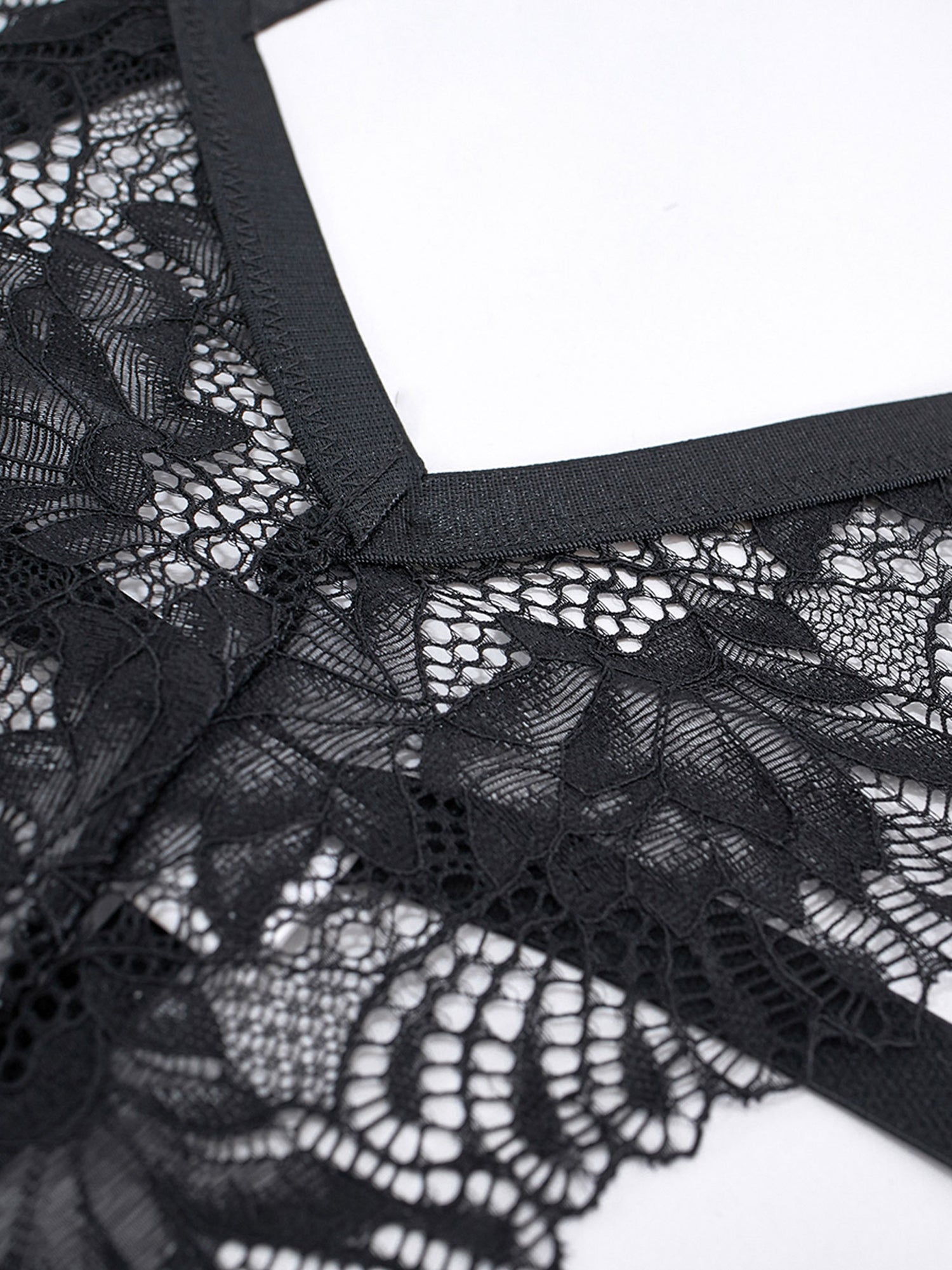 Lace Halterneck Set