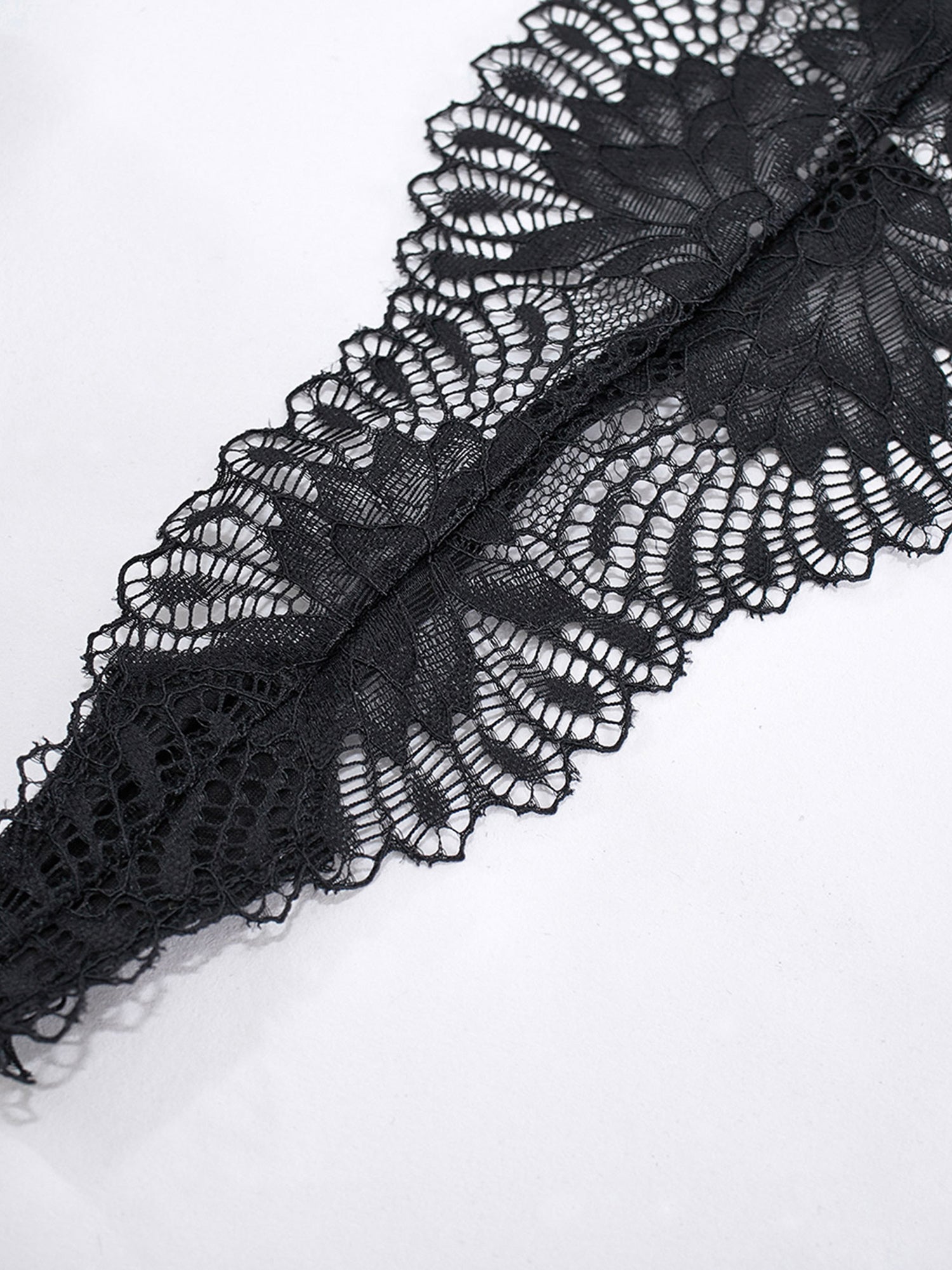 Lace Halterneck Set